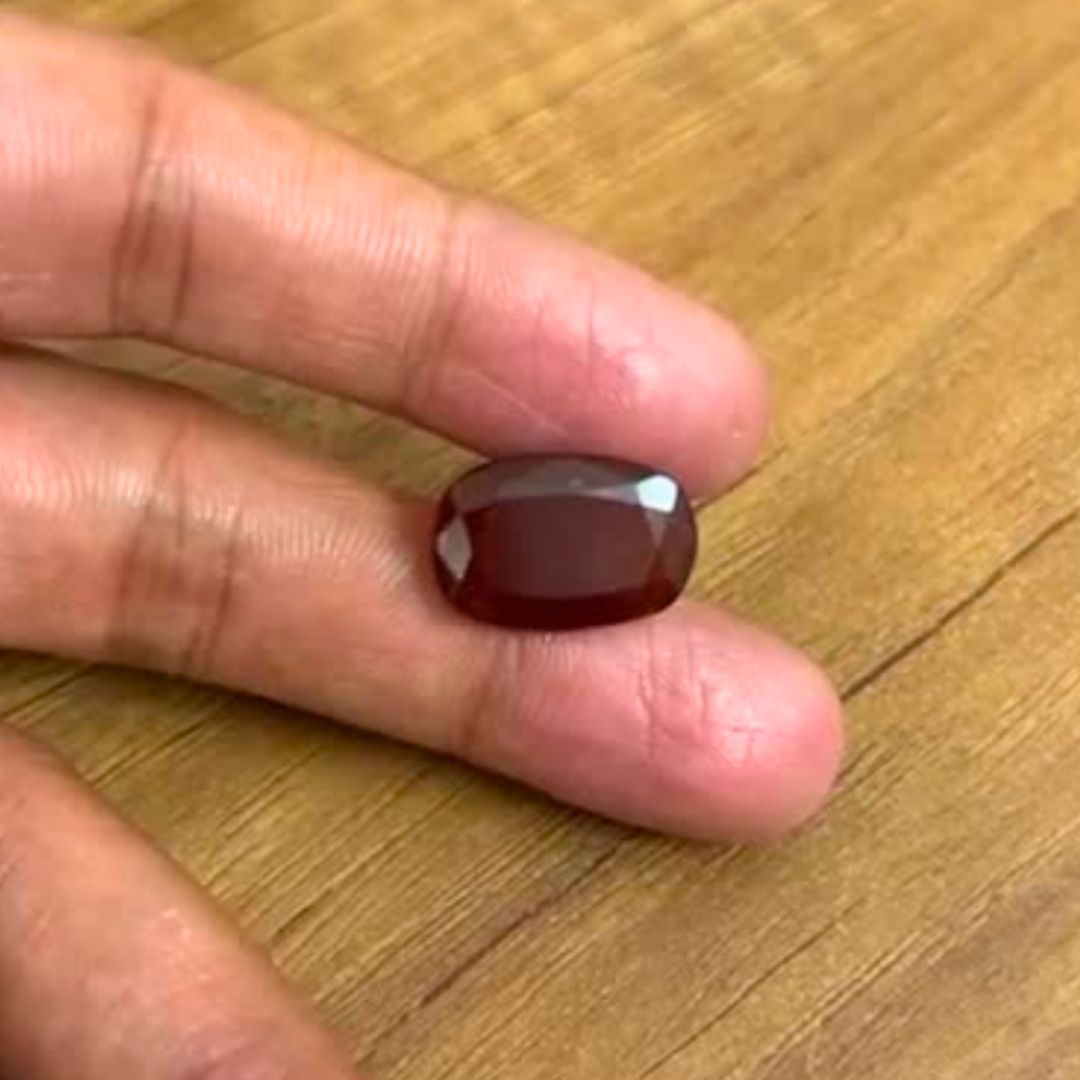 Gomed (Hessonite) With Lab Certificate