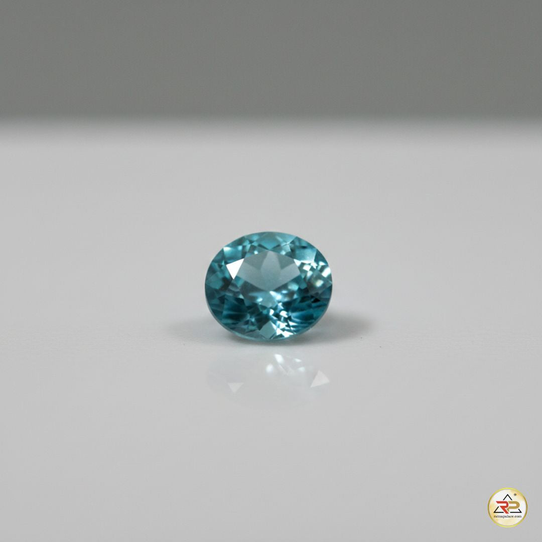 5.25 Ratti Blue Zircon With Lab Certificate,Body Weight=50 - 60 kg