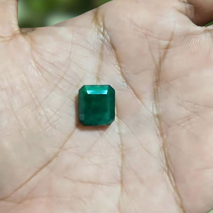 Emerald          (Panna)    With Lab Certificate